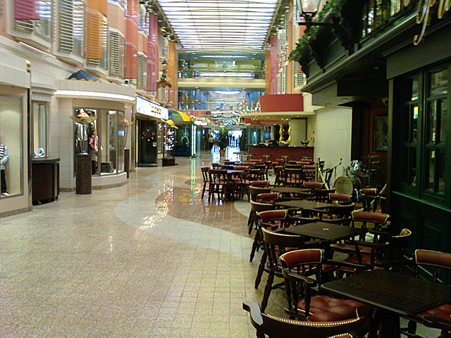 Color Magic&#39;s handlegate.